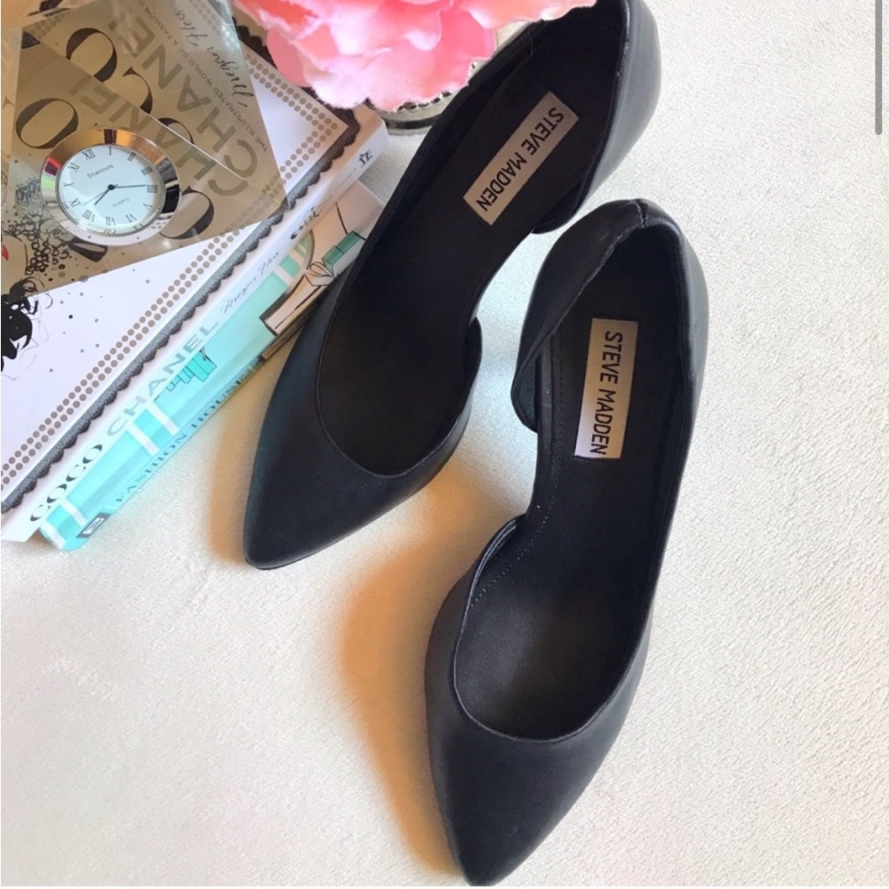 Steve Madden kitten heel